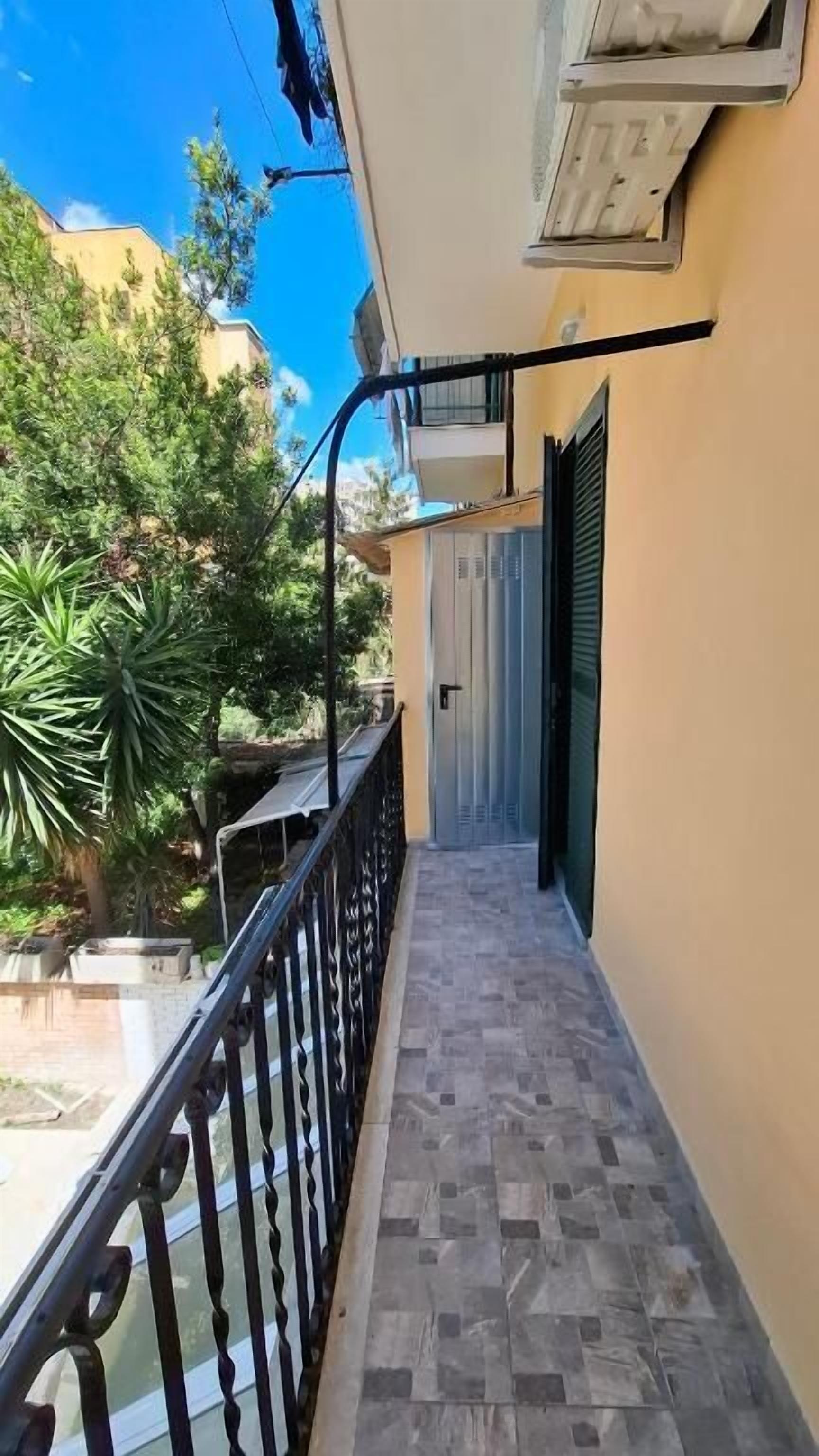 Comfort House, Balcony, City View | Property grounds