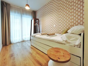 2 chambres, fer et planche à repasser, Wi-Fi gratuit, draps fournis