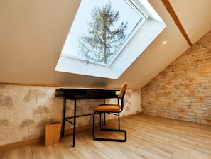 Premium Suite, Courtyard View (TERRE) | Interior - FORMOSA Dijon (Étaules)