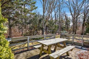 Outdoor dining - Cozy Hyannis Retreat | Yard, AC & Outdoor Shower (Barnstable)