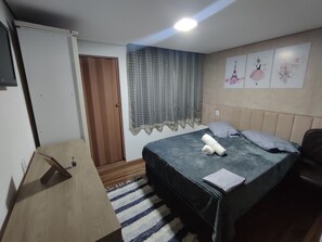 2 bedrooms, WiFi, bed sheets