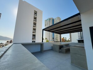 Outdoor dining - 1 bdrm Golden Zone apartment 2 (Mazatlan)