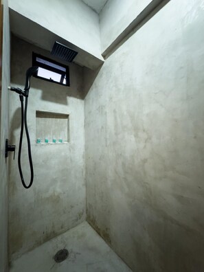 Shower, towels - Cozy 1 bdrm Golden Zone apartment 1cv (El Cid)