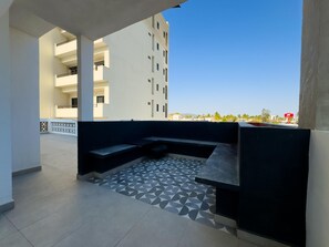 Terrace/patio - Cozy 1 bdrm Golden Zone apartment 6 (Mazatlan)