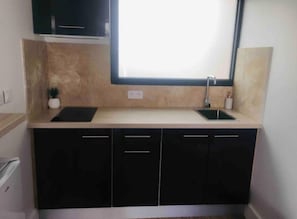 Private kitchen - Vrbo Property (Athis-Mons)