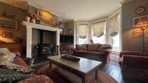 Unclassified image, 3 of 19, button - Unique Waterfront Home! (St. Andrews)