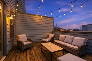 Terrace/patio - Modern 3BR w/ Rooftop • 10 Min to Broadway (Nashville)