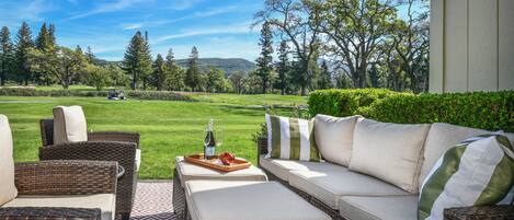 المنطقة المحيطة بالمنشأة