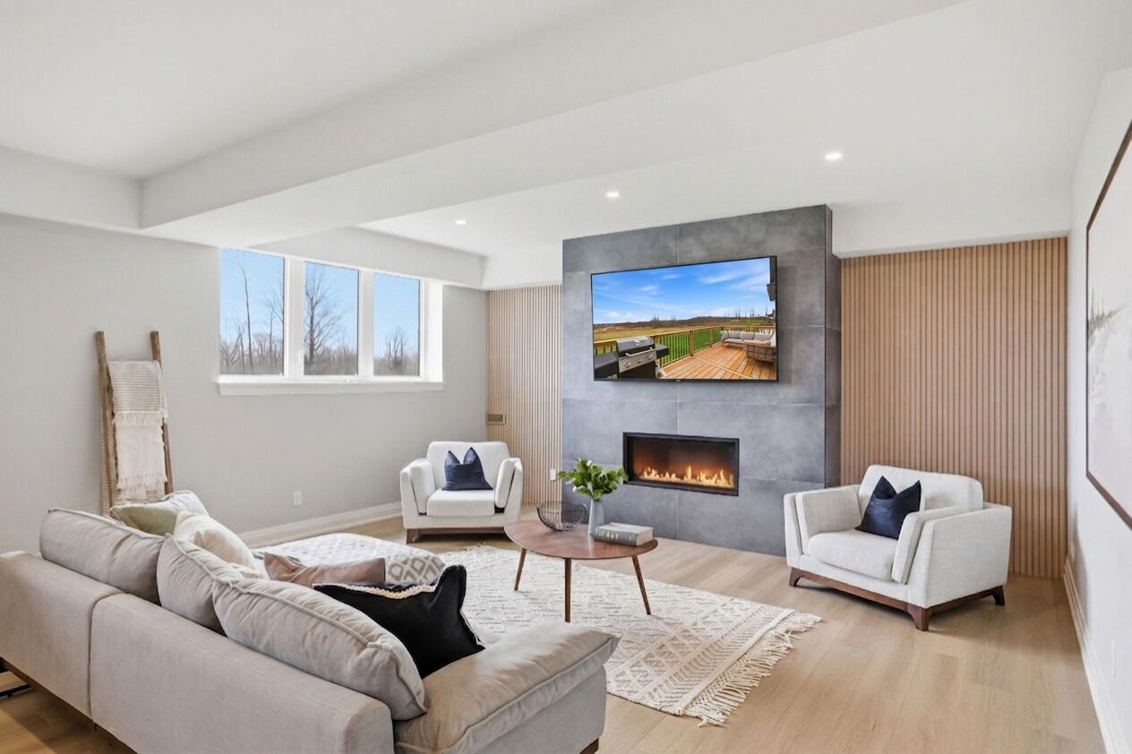 Smart TV, fireplace