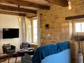TV, ping pong - Charming lodging with AC and parking - 4 guests (Corgnac-sur-l'Isle)