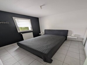 2 bedrooms, free WiFi - Terraced house with lake view - 6 guests (Le Barcarès)