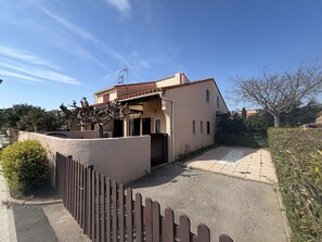 Exterior - Villa with parking and AC - 6 guests (Le Barcarès)