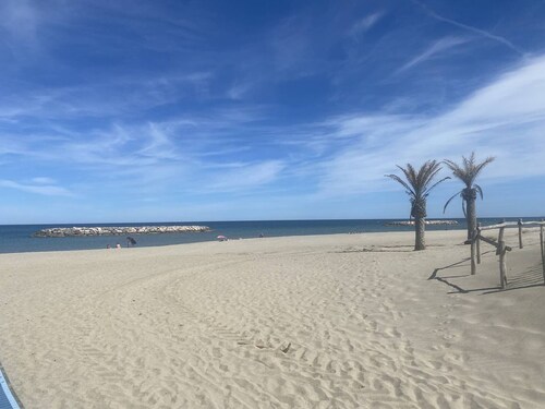 Comfortable villa, air conditioning - 6 guests