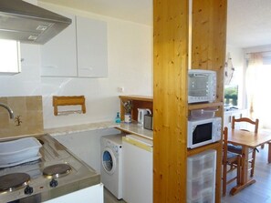 Fridge - Pleasant apartment sea view - 4 guests (Le Barcarès)