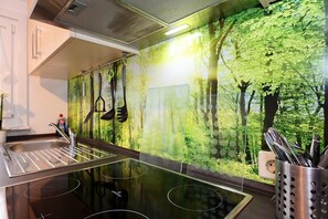 Apartamento clásico, vistas al jardín | Cocina privada