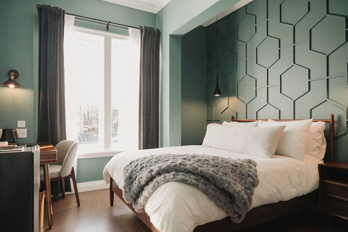 Quarto solteiro, vista para a montanha