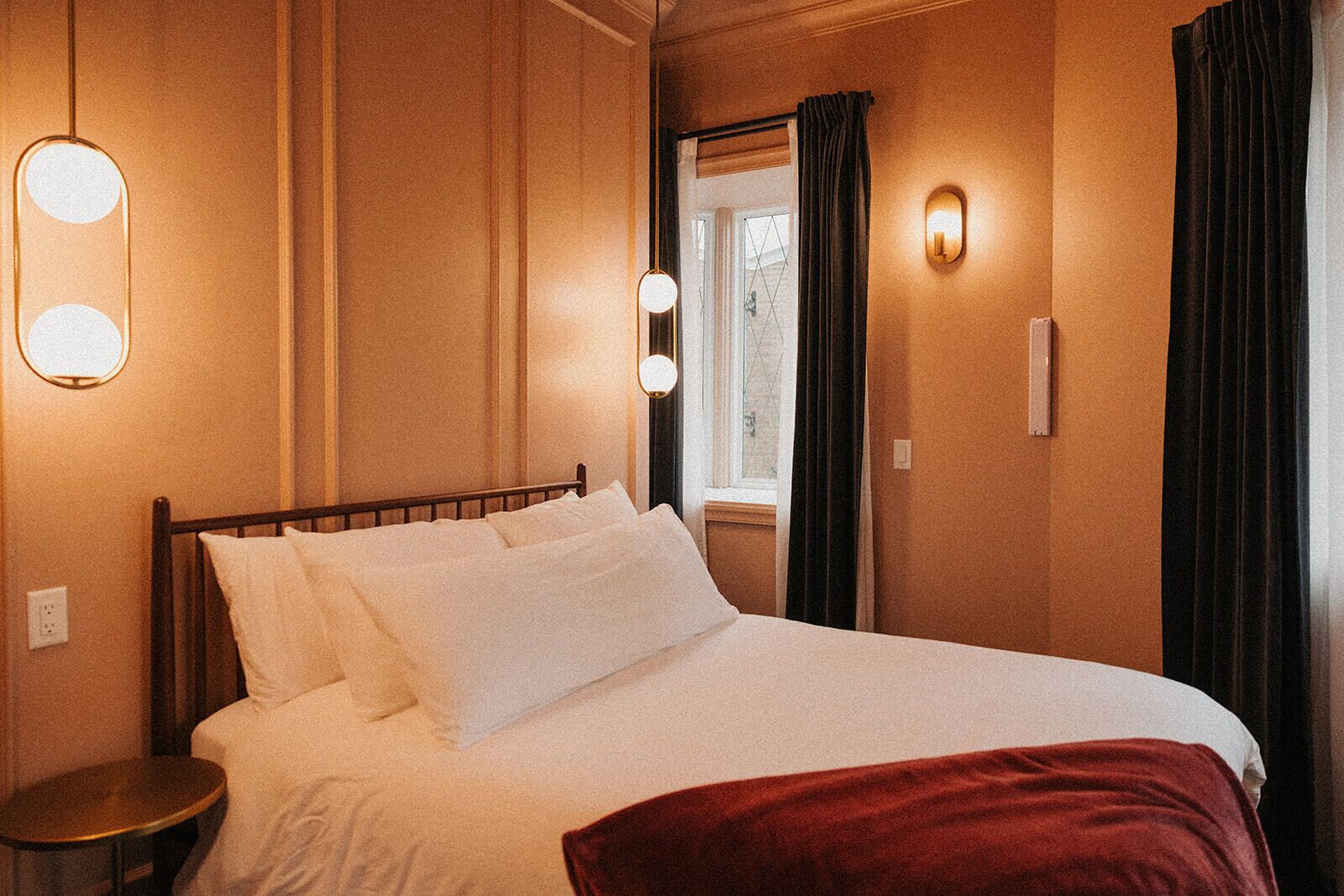 Einzelzimmer, Blick auf den Innenhof