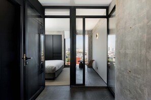 1 bedroom, iron/ironing board, WiFi, bed sheets - w* | Nest-Style 1BR in Lively Tabacalera (Ciudad de México)