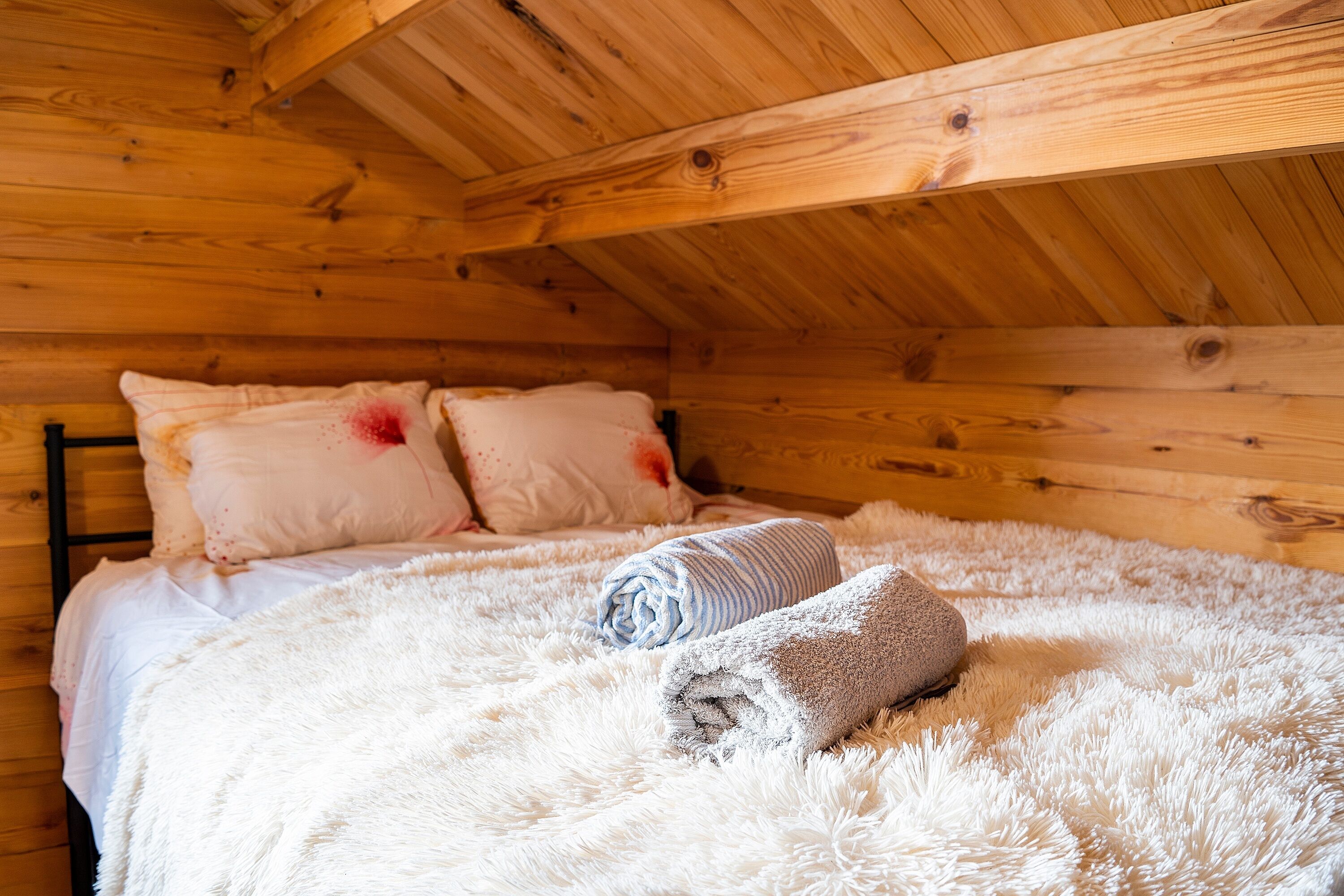 3 chambres, fer et planche à repasser, Wi-Fi gratuit, draps fournis