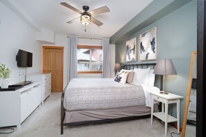 Iron/ironing board, WiFi, bed sheets - Cozy Mountain Condo with Underground Parking | Pool + Hot Tubs | 25mins to Banff (Canmore)