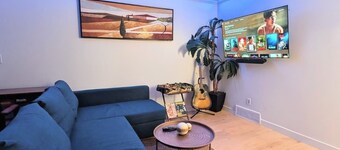 Sanctum - Luxury and Modern Gateway Suite