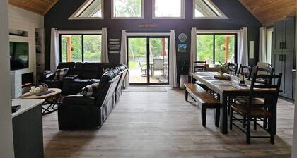 Chalet RiverScape | Nordic Spa River Escape