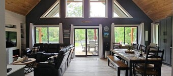 Chalet RiverScape | Nordic Spa River Escape