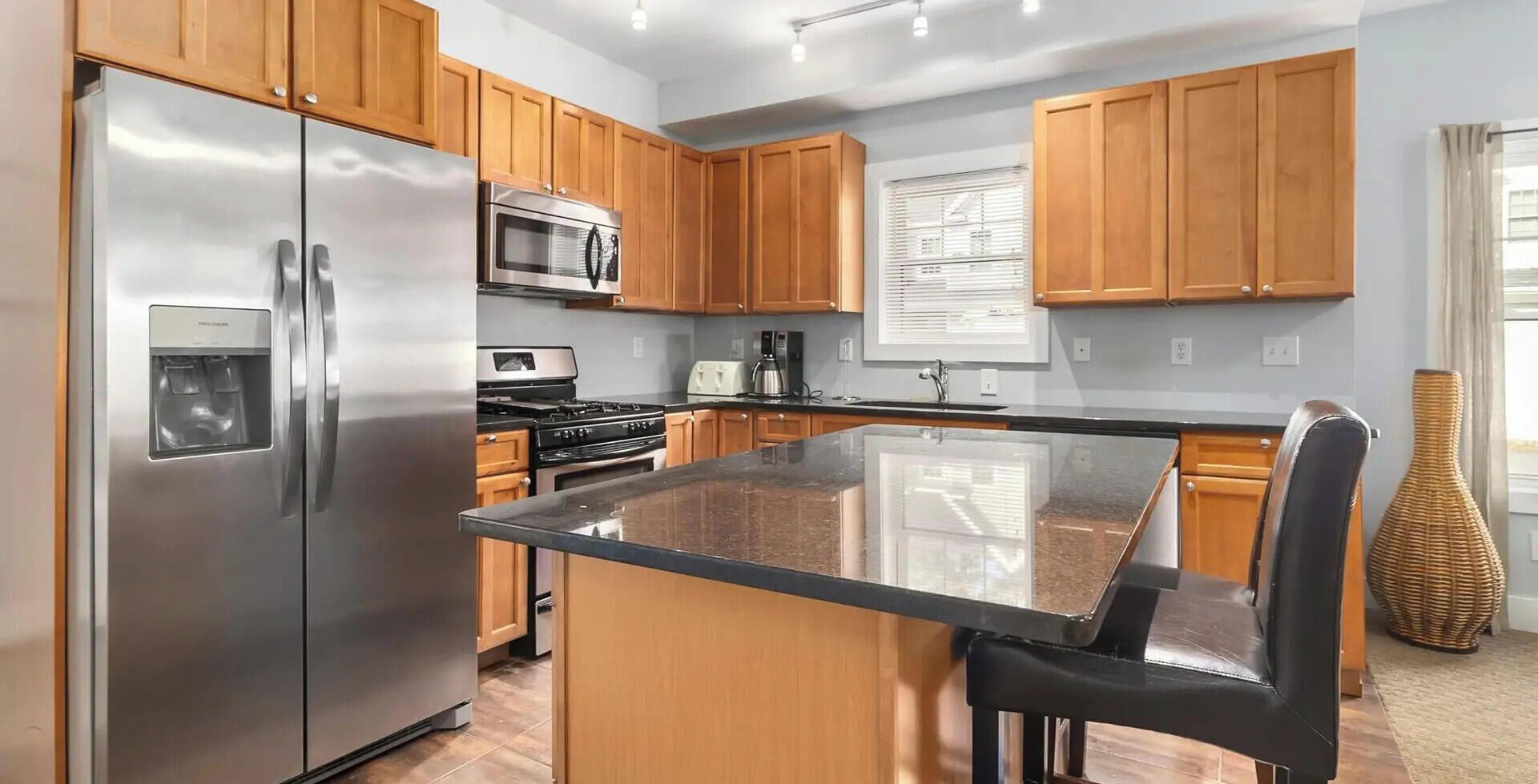 Fridge, microwave, oven, dishwasher