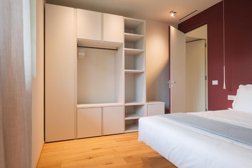 Căn hộ, quang cảnh một phần hồ