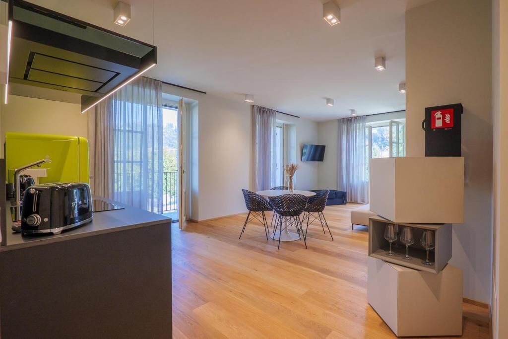 Appartement, vue partielle sur le lac | Intérieur