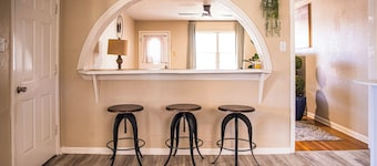 3-bedroom house in superb Abilene with cool AC for relaxing stays