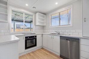Private kitchen - Perfect Bach in Pukehina (Pukehina)