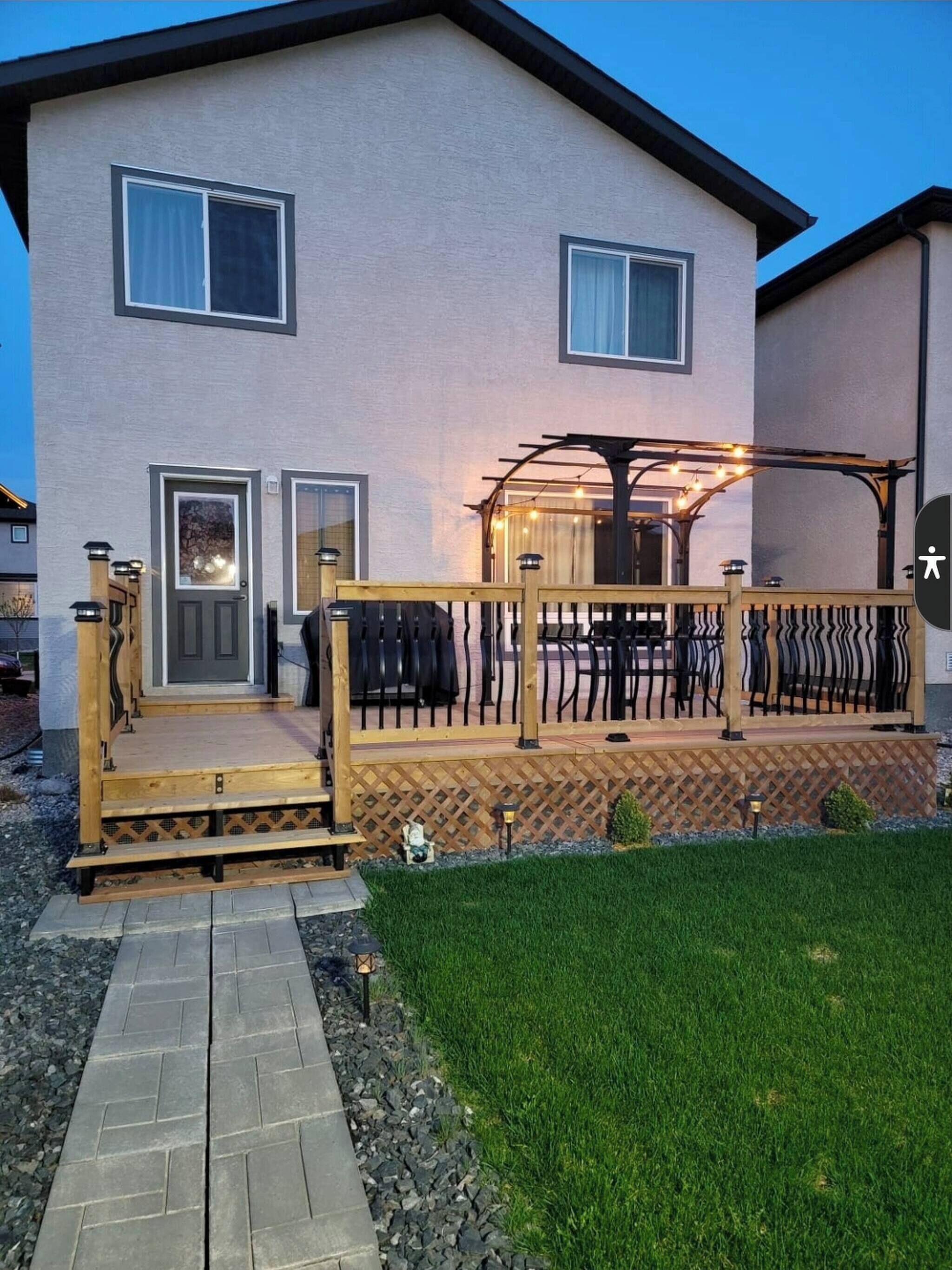 Room, 2 Bedrooms, Balcony | Exterior