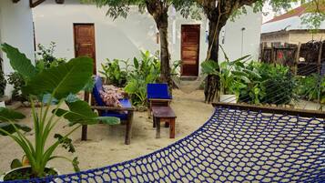 Monolocale Standard | Vista giardino