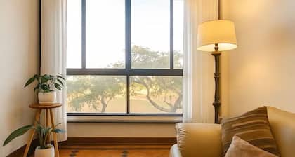 3BR Polana Apartment with Park View | Central & Long stays