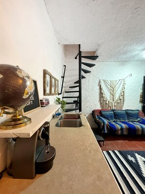 Interior - Comfortable, you will feel right at home, close to the beach (Puerto Vallarta)