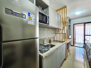 Superior-Studio, Balkon, Meerblick | Eigene Küche