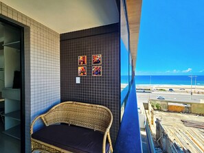 Superior-Studio, Balkon, Meerblick | Unterkunftsgelände