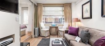 Nell Gwynn House Apartments & Rooms