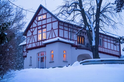 Stylish apartment in the villa district - peace, nature, culture