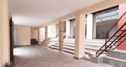 Beautiful 3-bedroom apartment with AC in peaceful Kirtipur