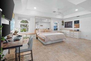 3 bedrooms, desk, iron/ironing board, WiFi - Pool, Bar & Games | Ft Lauderdale Home (Plantation)