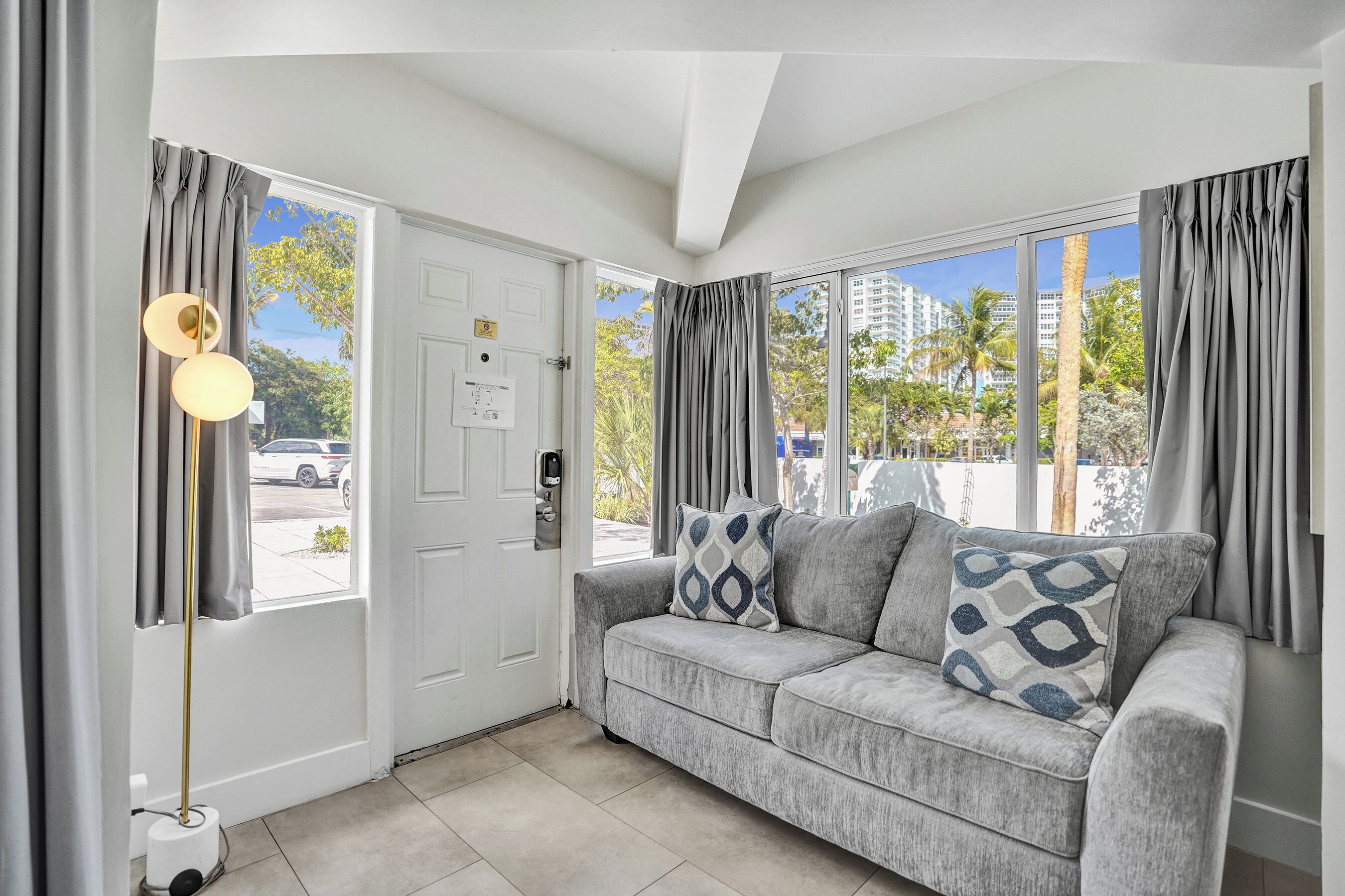 Superior Studio | Living area | TV