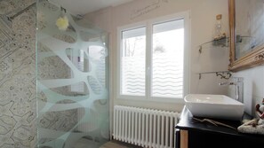 Shower - Brigyan - AUDENGE - Gîte (AUDENGE)