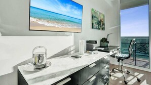 Unclassified image, 3 of 51, button - Bay View Studio at The Arya | 17th Floor (Miami)
