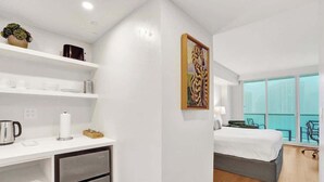 Unclassified image, 2 of 30, button - 2BR Suite at The Arya | Coconut Grove (Miami)