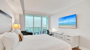 Unclassified image, 5 of 30, button - 2BR Suite at The Arya | Coconut Grove (Miami)