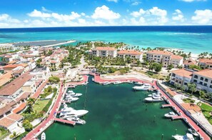 Marina - Elegant 4-bedroom villa in wonderful Punta Cana with private pool and yaths. (punta cana)