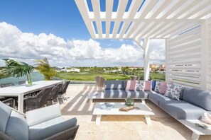 Outdoor dining - Elegant 4-bedroom villa in wonderful Punta Cana with private pool and yaths. (punta cana)