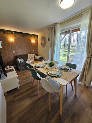 Interior - Apartment Le Trésor du Lac Casteljaloux Comfort Swimming pool Wifi Car park Spa (Casteljaloux)